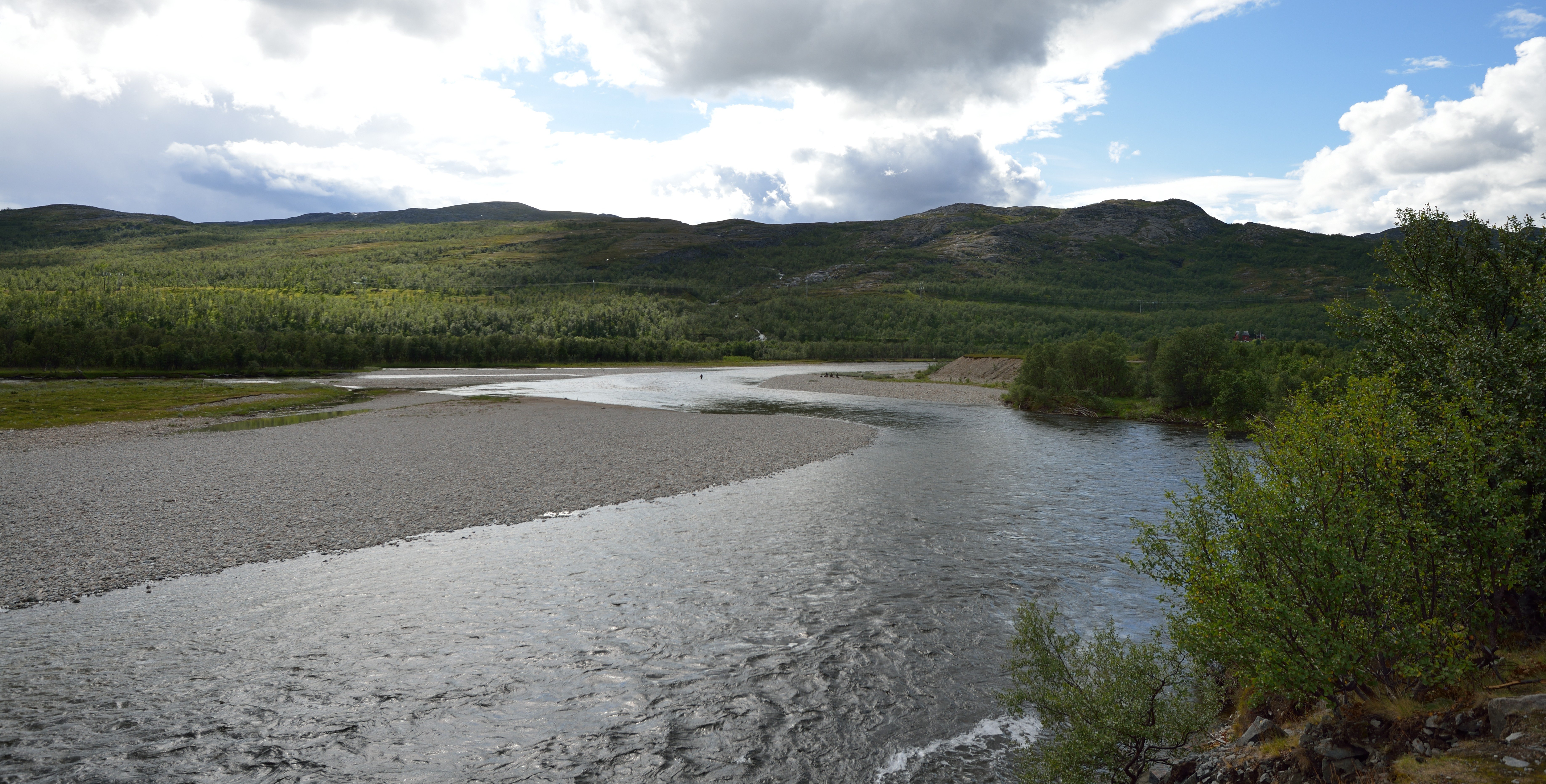Repparfjordelva nær udmundingen