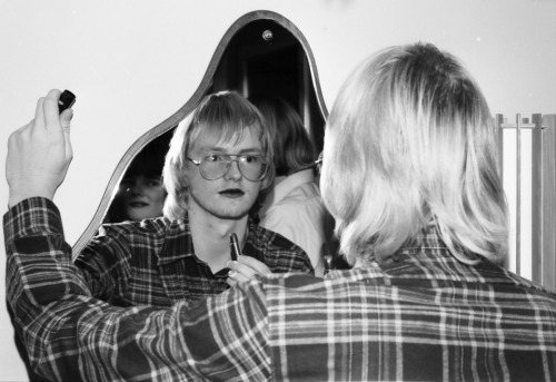 Frede g&oslash;r sig klar til fest