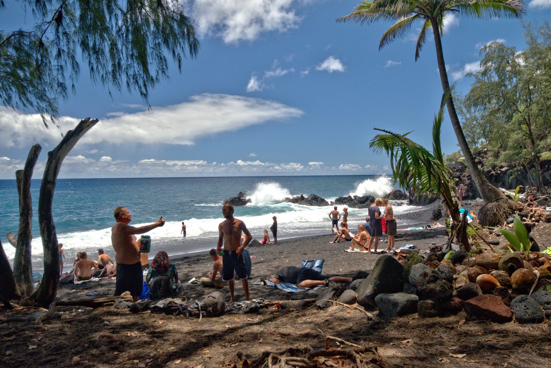 Kehena Black Sand Beach &mdash; bolger mod kysten