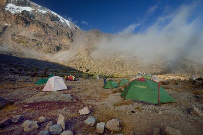 Barranco Camp, Kilimanjaro — aftenlyset er fantastisk