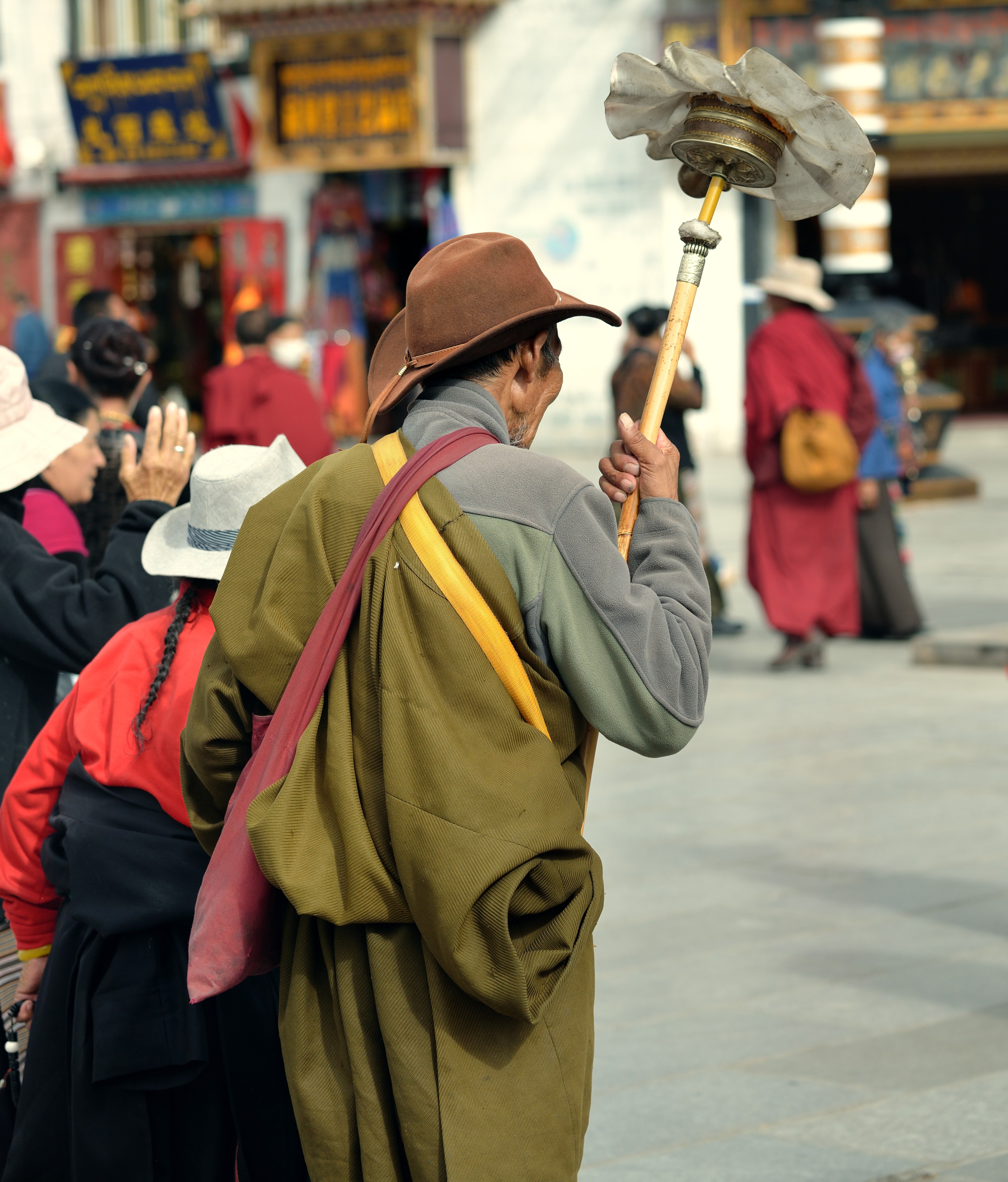 Pilgrimme ved Jokhang-templet