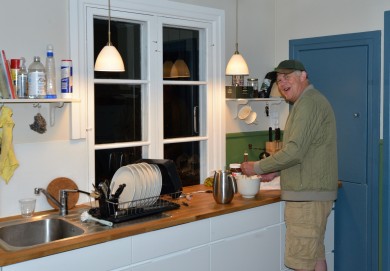 Henrik med kaffe og flødeskum